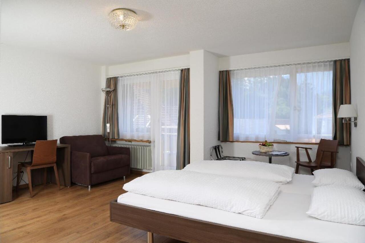 Hotel Crystal Entrelagos